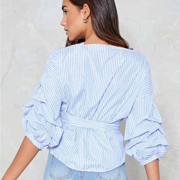 Club Monaco Baby Blue Balloon Sleeve Shirt Size: M - Picture 2 of 7